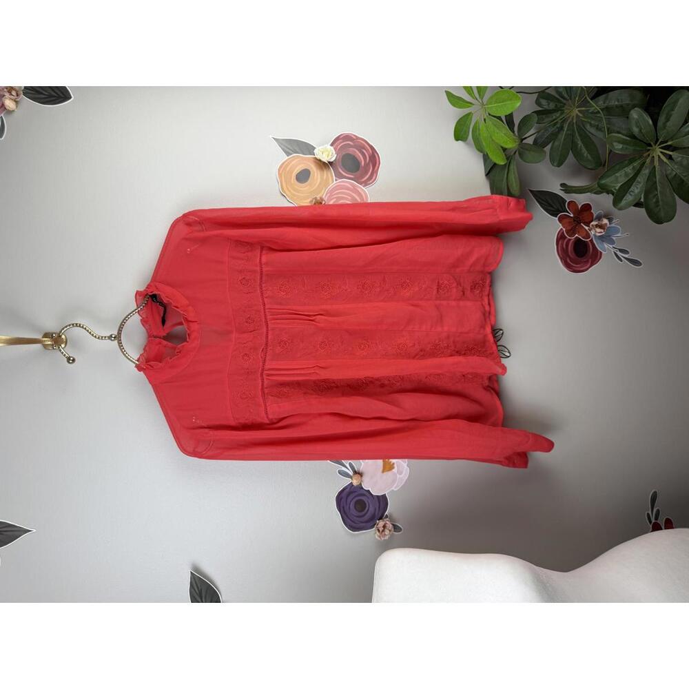 Walter Baker Red Embroidered Ruffle Neck Long Sleeve Blouse - Size - Small